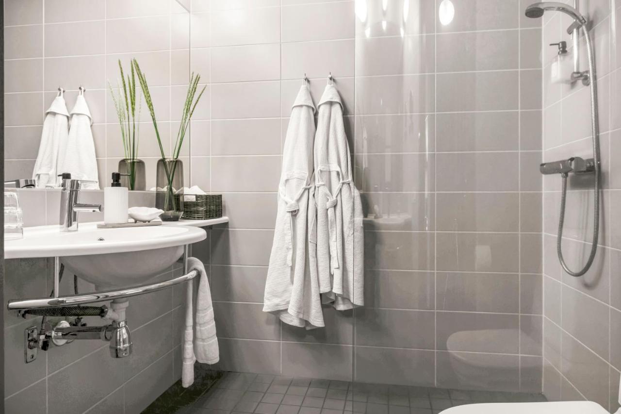 האלמסטד Ringenaes Hotell & Konferens מראה חיצוני תמונה