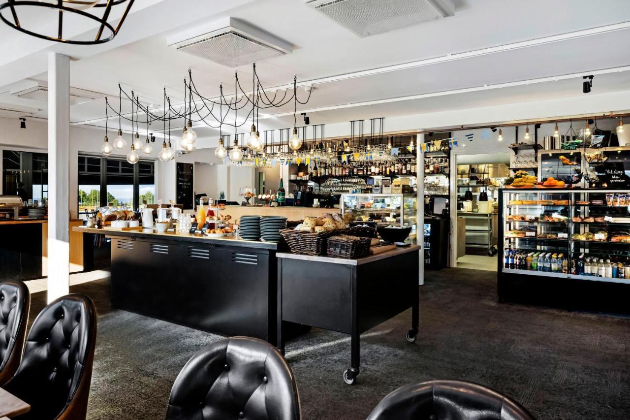 האלמסטד Ringenaes Hotell & Konferens מראה חיצוני תמונה