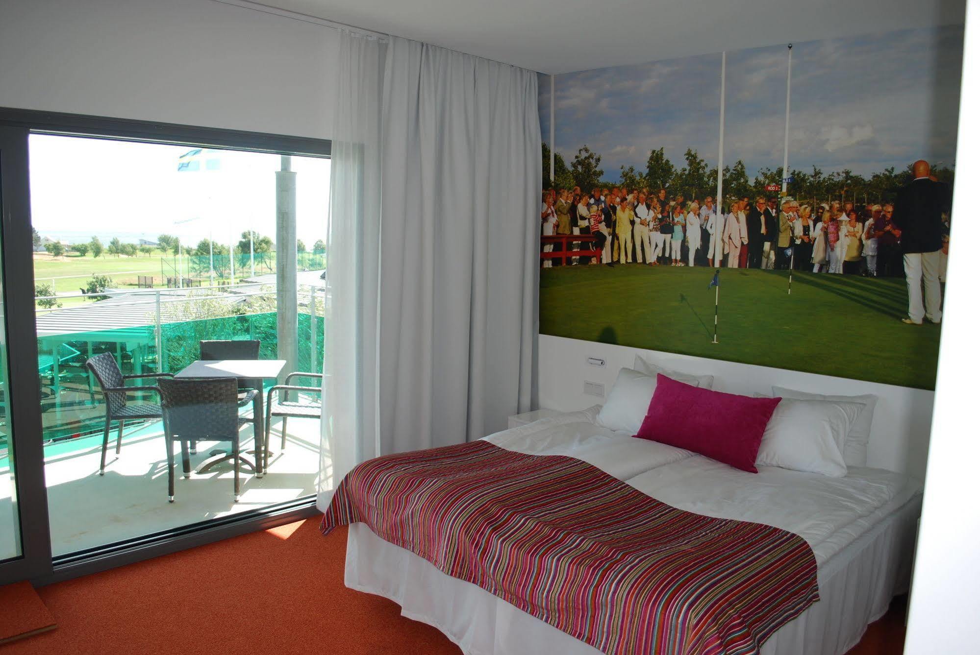 האלמסטד Ringenaes Hotell & Konferens מראה חיצוני תמונה