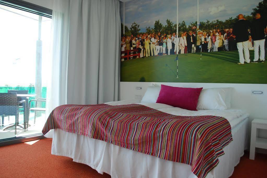 האלמסטד Ringenaes Hotell & Konferens מראה חיצוני תמונה